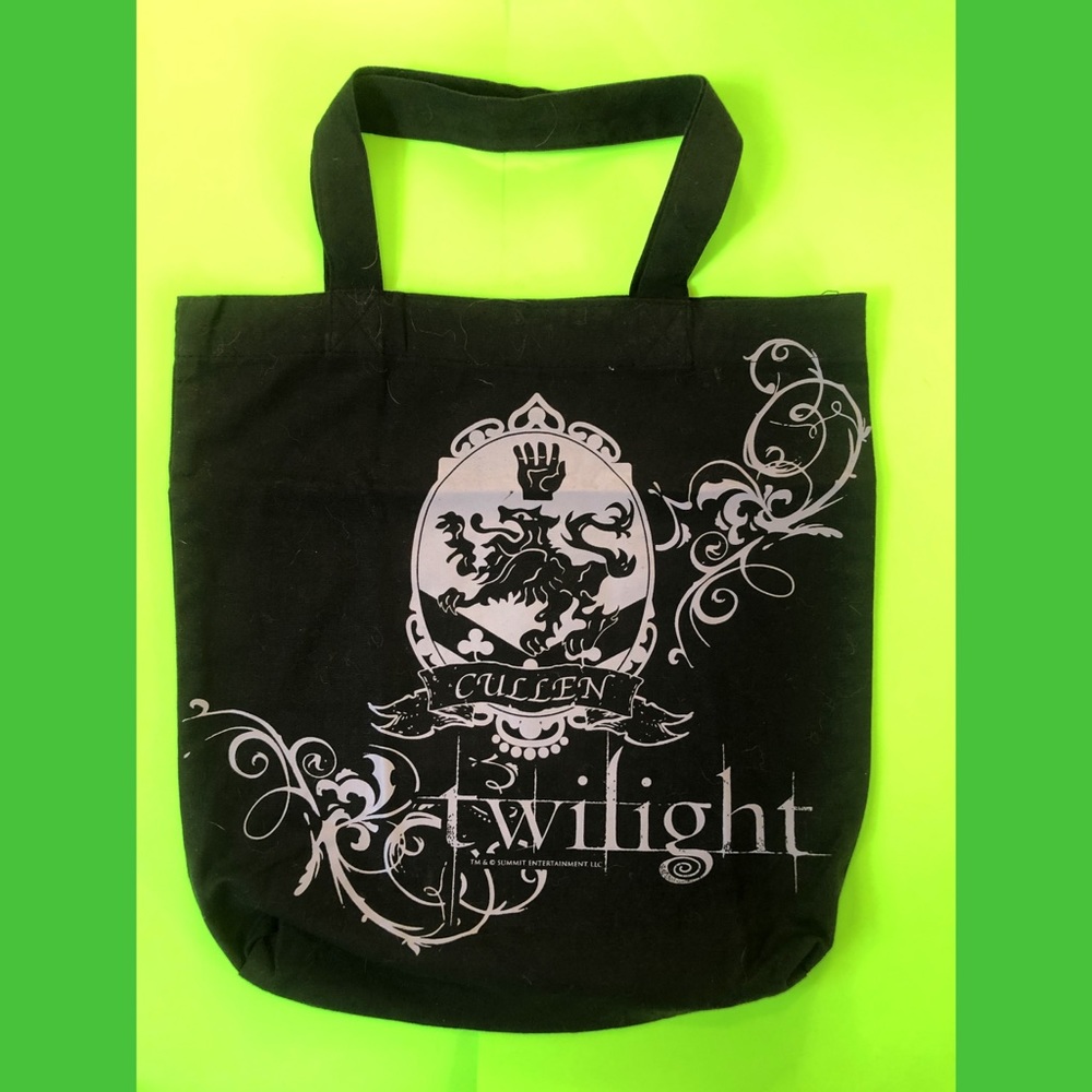Twilight Edward cullin family crest tote bag purse
